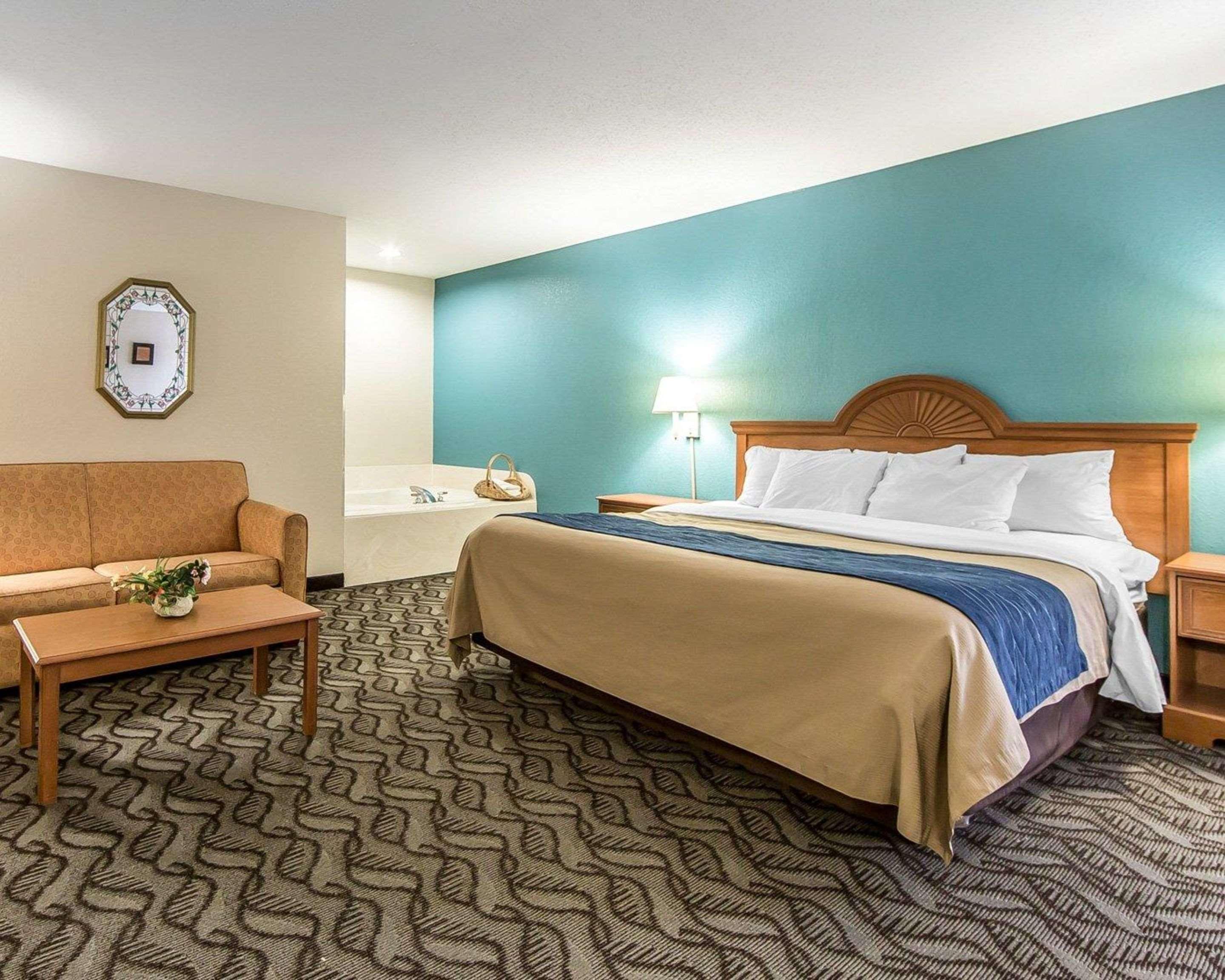 Quality Inn & Suites Circleville Exterior photo