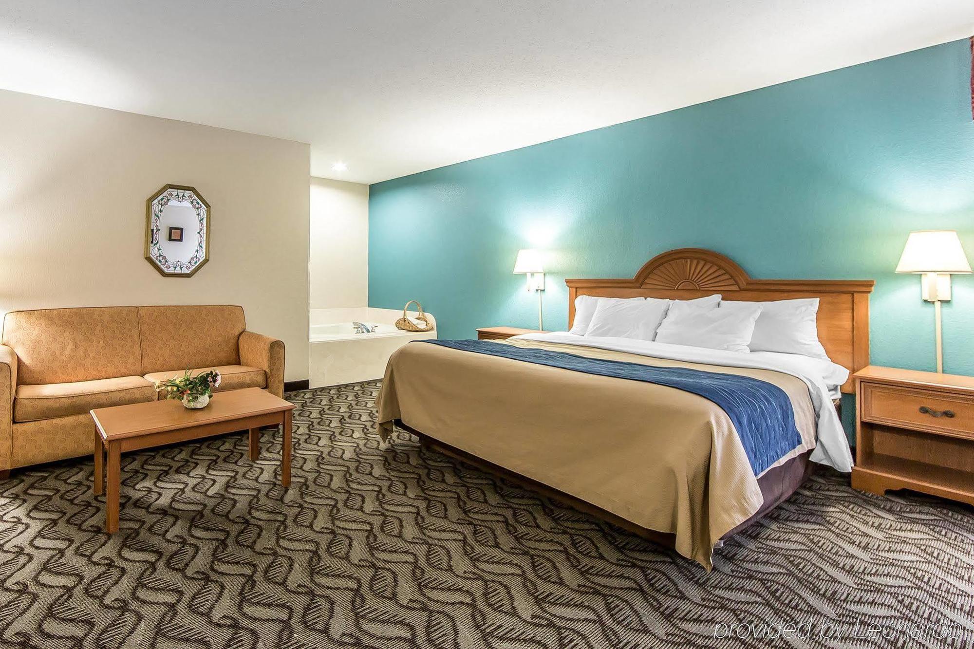 Quality Inn & Suites Circleville Exterior photo